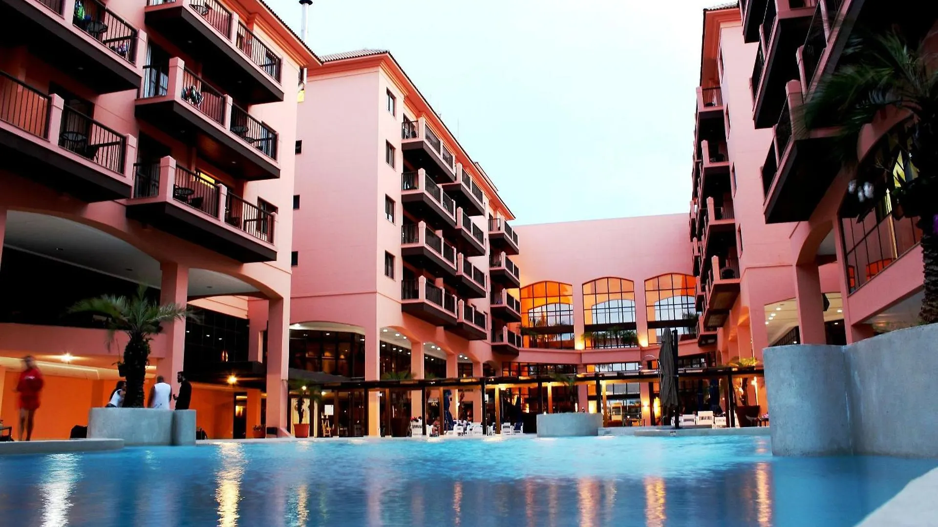 Jurere Beach Village E Destino Floripa Florianópolis Apartment